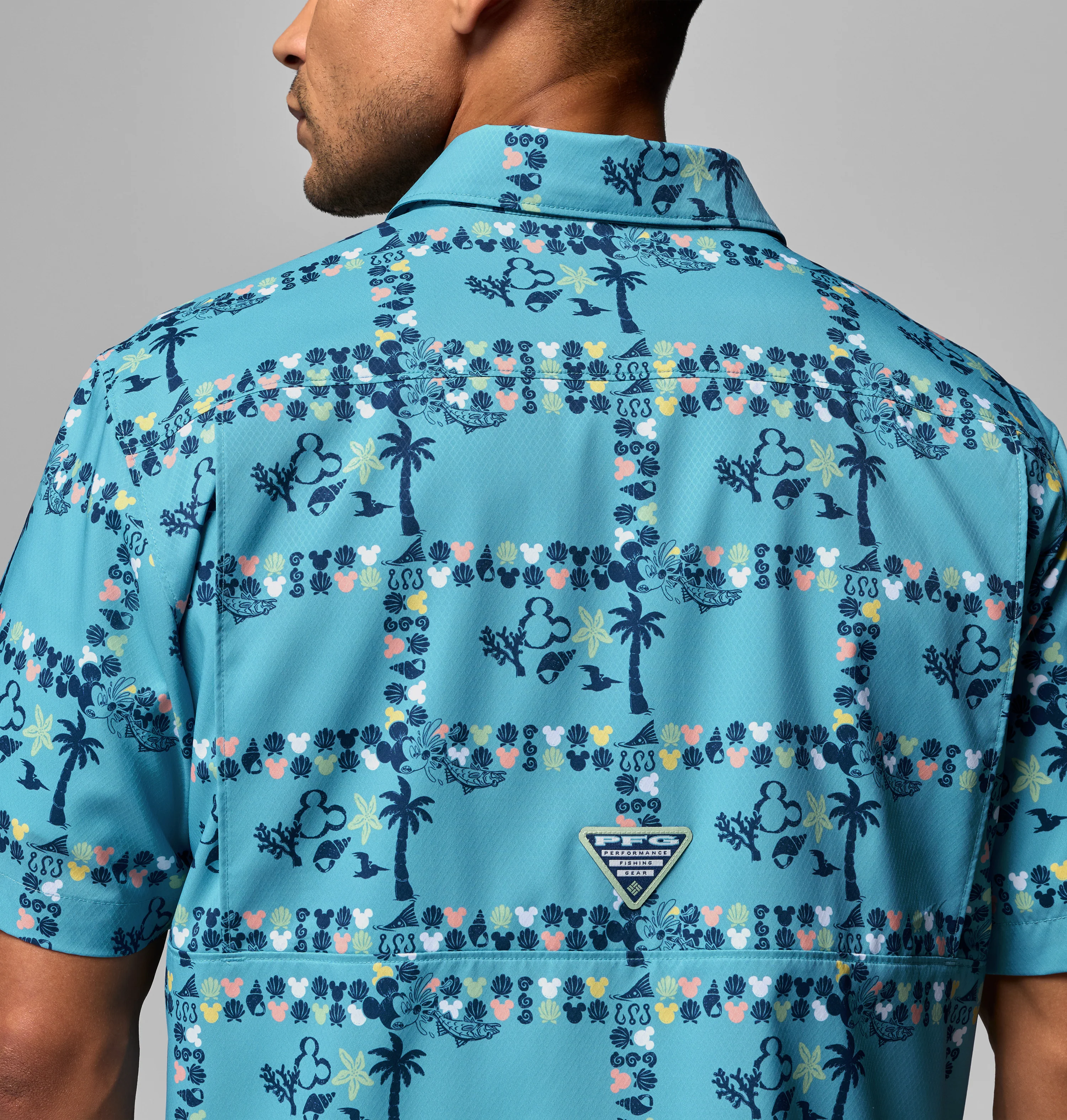 M PFG Disney Super Slack Tide Shirt - Image 9