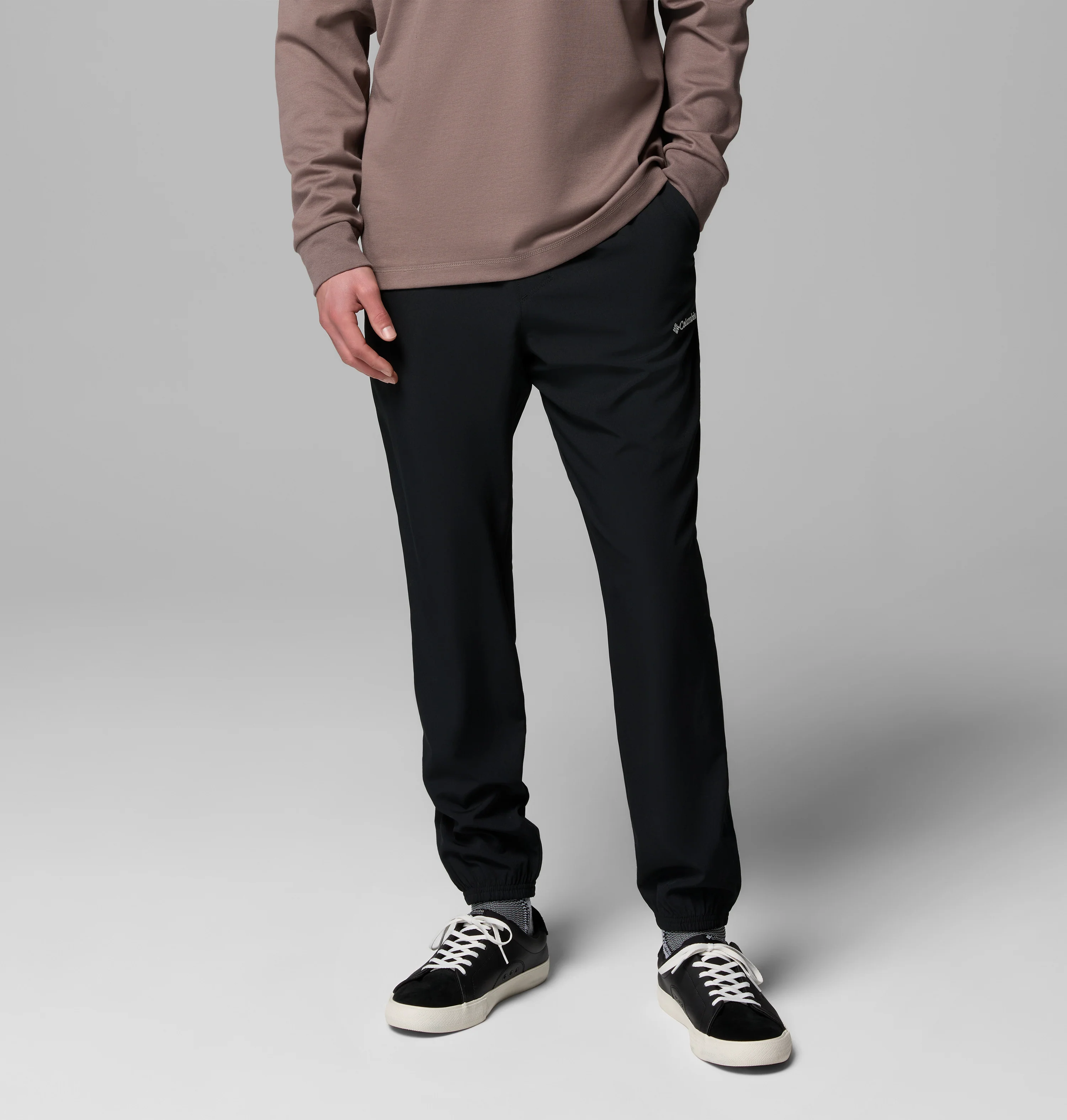 Vital Valley Jogger - Image 6