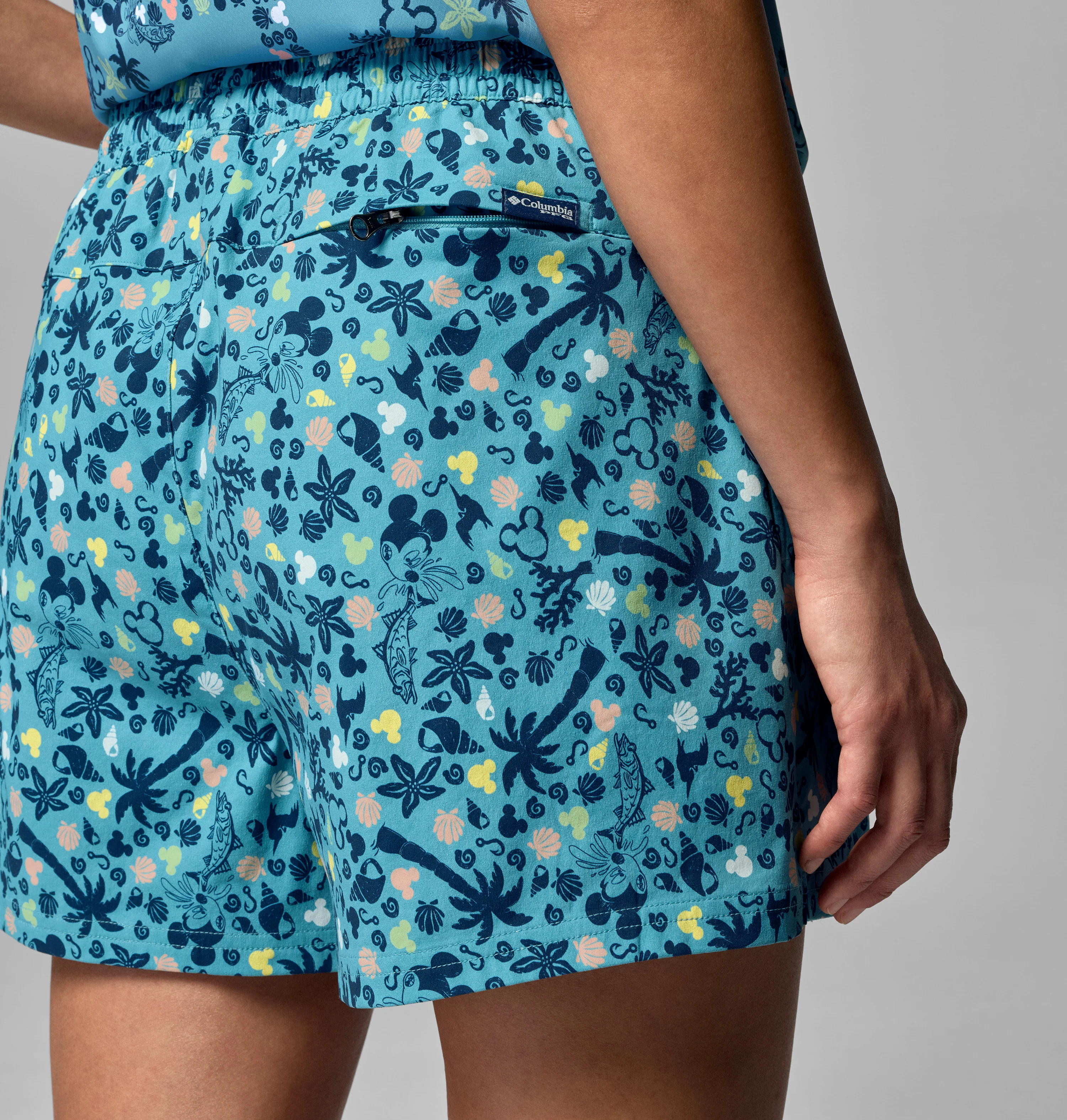 W PFG Disney Rugged Short - Image 6